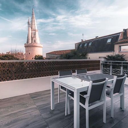 Vue Superbe Sur Tour De La Lanterne T2 Avec Terrasse Remparts 2 Apartment La Rochelle  Exterior photo